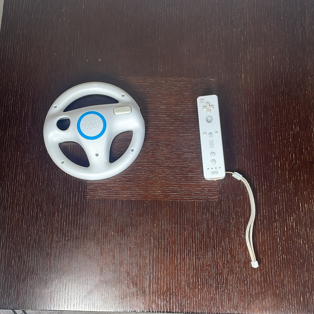 Bundle White Nintendo LU392586243 Wii console RVL-001/ Stand / Mario kart wheel - Picture 7 of 8